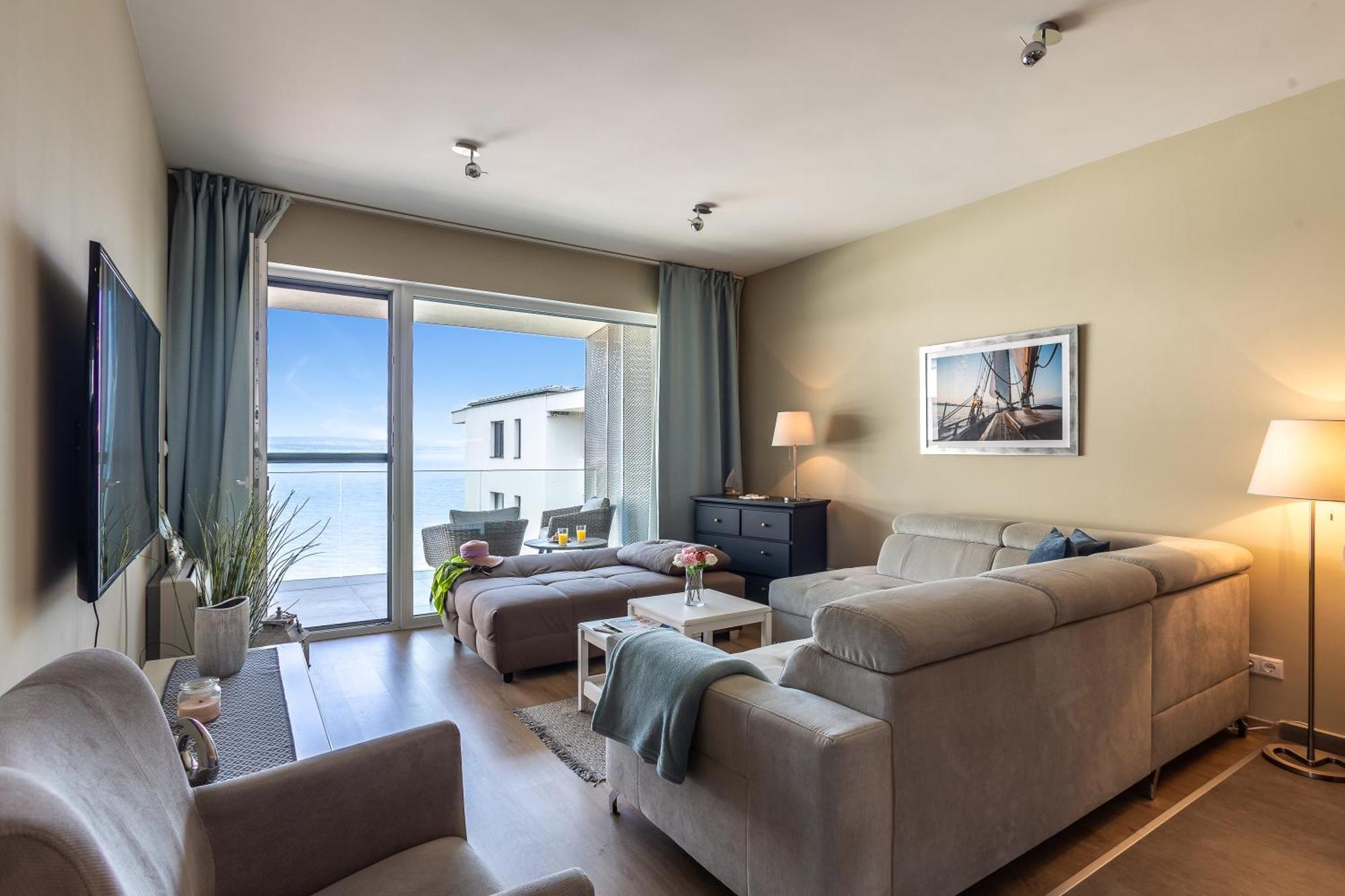 Lake Side Luxury-Steps To The Lake Lela - Happy Rentals Balatonlelle Exterior foto